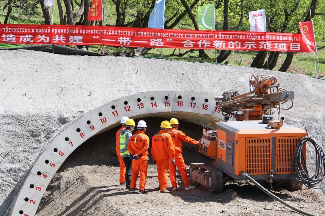 1750222510933396.jpeg dbb98c442d494f1cb3a38f02c01a4274.jpeg