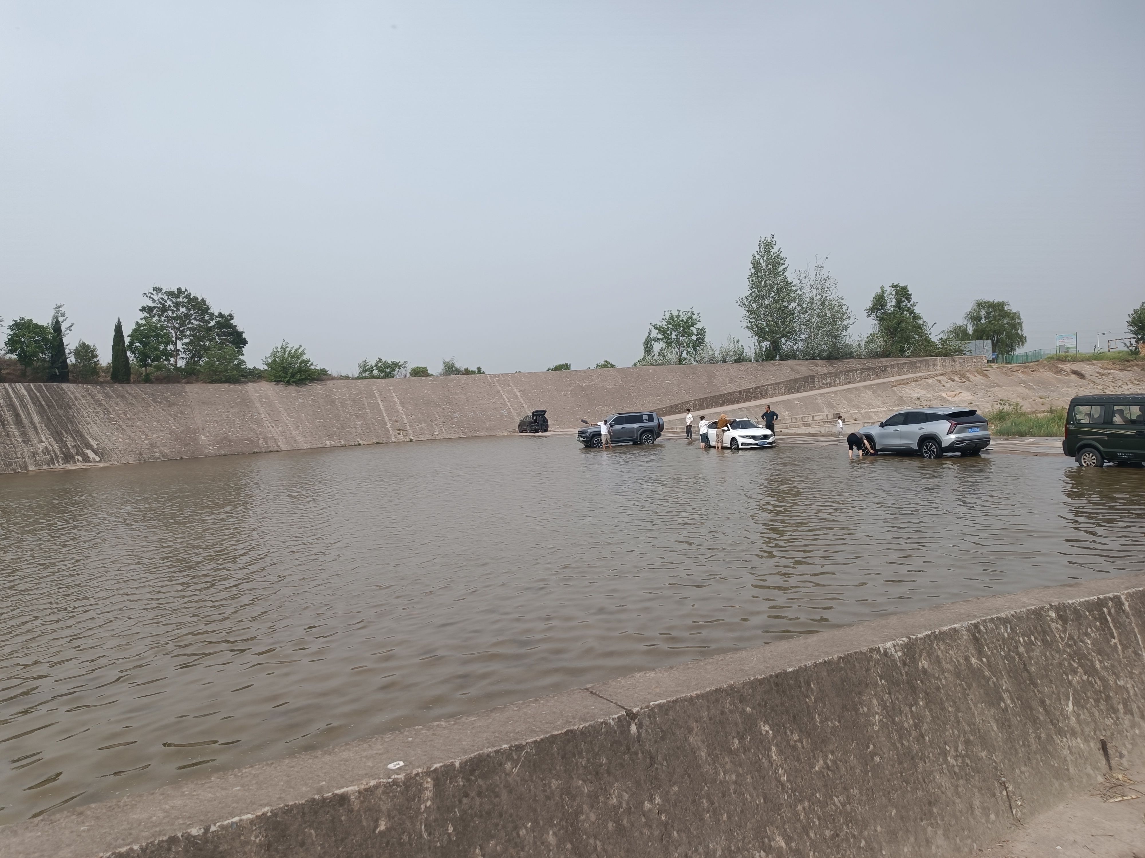 1747706621247242.jpg 1747706621247242.jpg